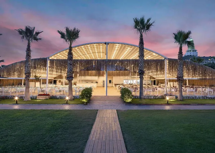 Wyndham Garden Lara Otel Antalya